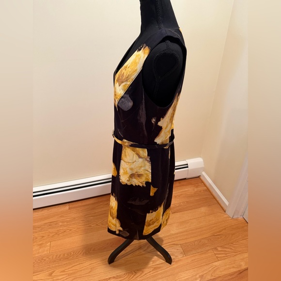 White House Black Market Black and Yellow Floral Midi Dress with belt V N NWOT - Picture 8 of 16